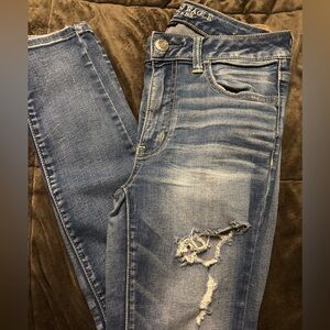 Distressed American Eagle super stretch jeans size 8